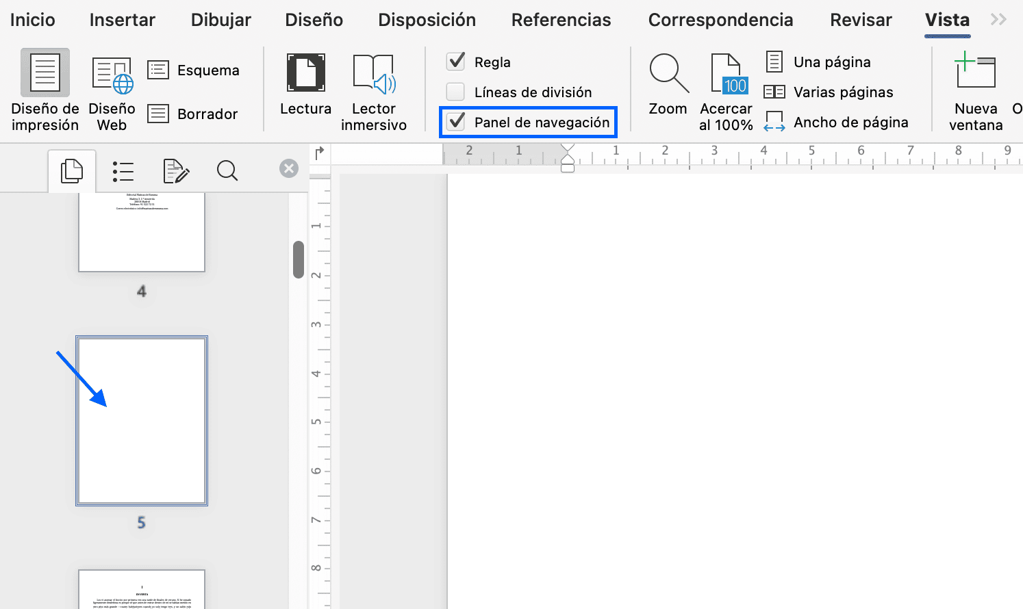 Captura de pantalla de Word mostrando el Panel de Navegación con una página en blanco seleccionada.